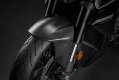 Ducati Voorspatbord Carbon Diavel V4