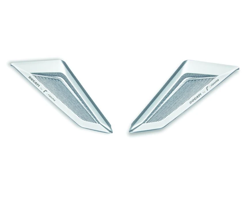 Ducati Spiegelgat Afdekking Panigale V4/S 2 Ducati Spiegelgat Afdekking Panigale V4/S - Image 2