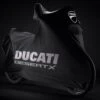 Ducati Motorhoes Binnen DesertX